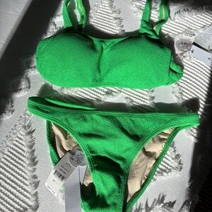 PQ swim bikini set Large NEW with tags 39$